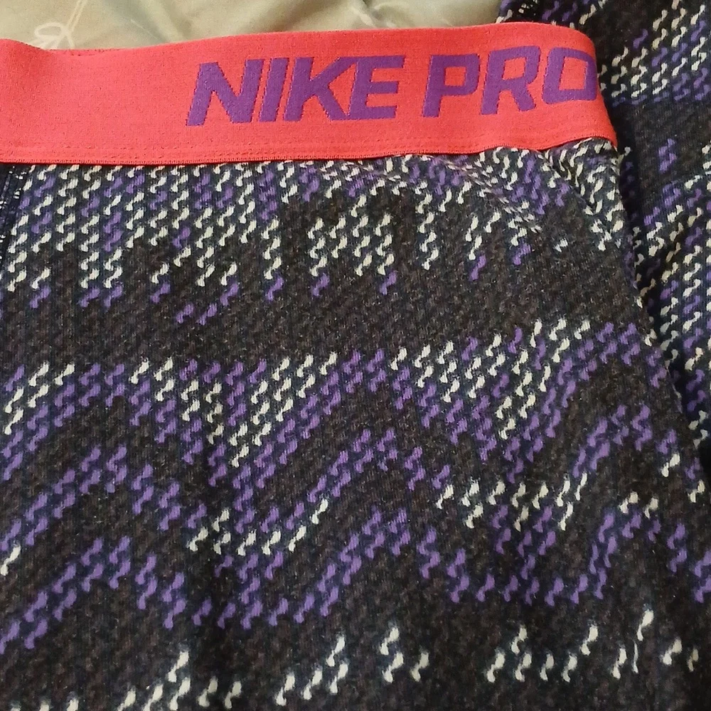 Nike Pro Purple And Black Woman's athletic Pants M